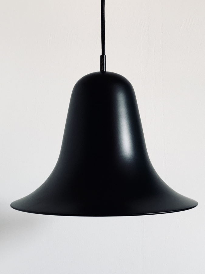 Imagen de la Lámpara de suspensión Verner Panton Pantop negra nueva en caja que se ofrece en este anuncio.