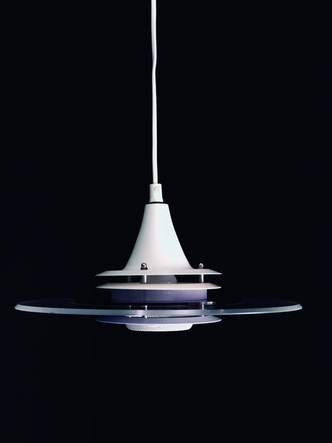 Afbeelding van de Vintage Space age Design light hanglamp Topsy die in deze advertentie wordt aangeboden.