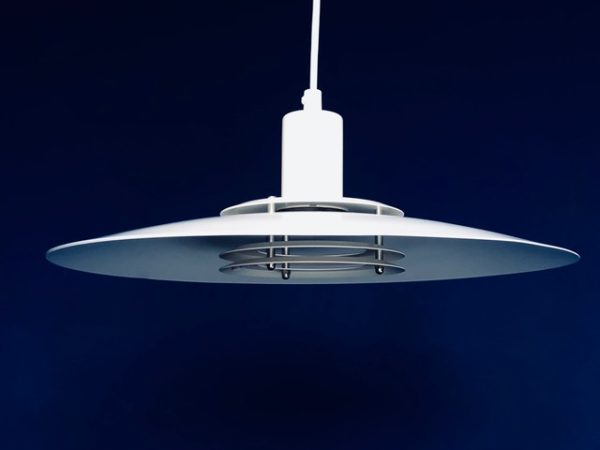 Image de la suspension Design-Light, modèle Tello, proposée dans cette annonce.