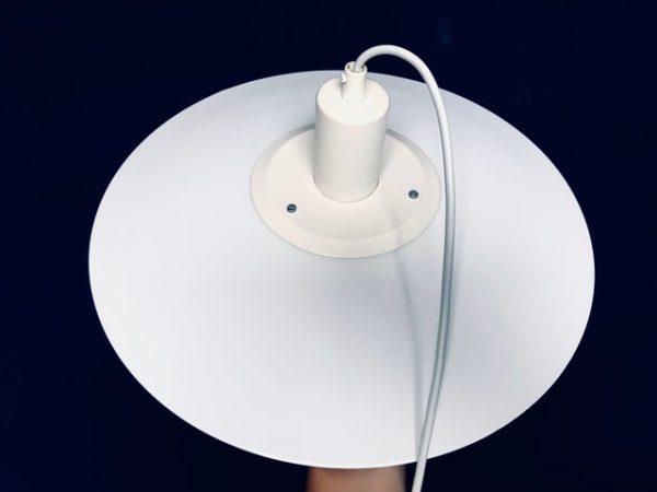 Image de la suspension Design-Light, modèle Tello, proposée dans cette annonce.