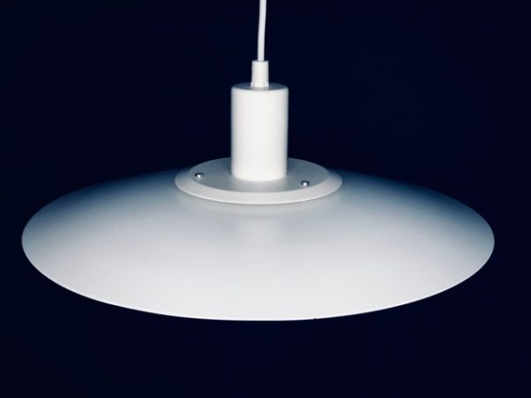 Image de la suspension Design-Light, modèle Tello, proposée dans cette annonce.
