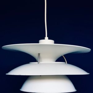 Afbeelding van de Louis Poulsen PH 5-4 1/2 hanglamp Charlottenborg die in deze advertentie wordt aangeboden.