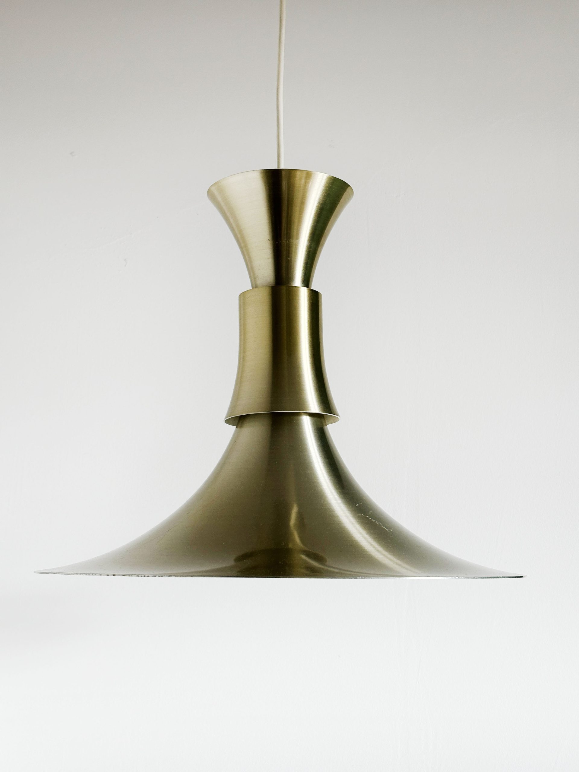 Trompetenlampe aus Messing von Lyskaer Belysning, entworfen von Bent Nordsted