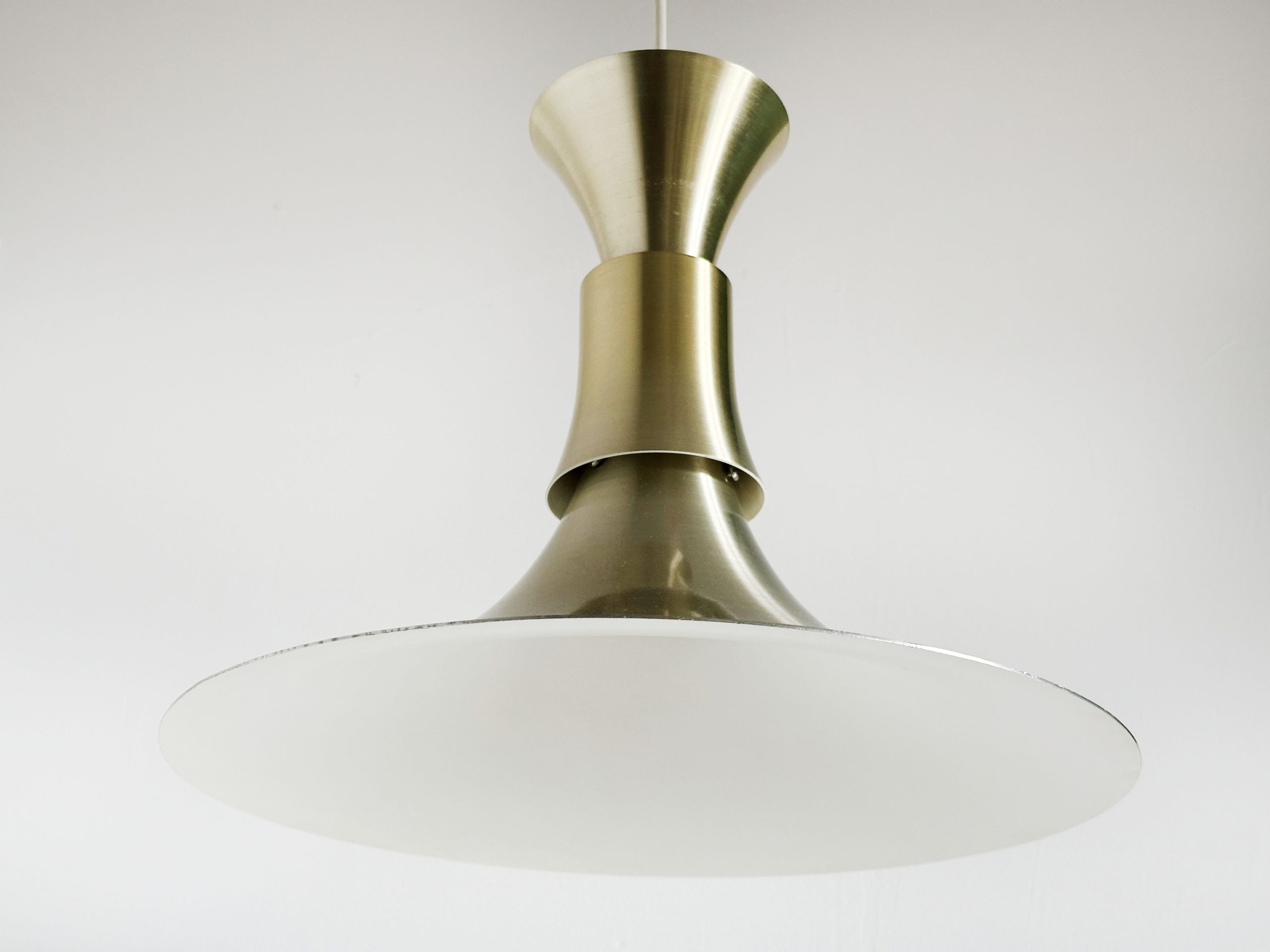 Trompetenlampe aus Messing von Lyskaer Belysning, entworfen von Bent Nordsted
