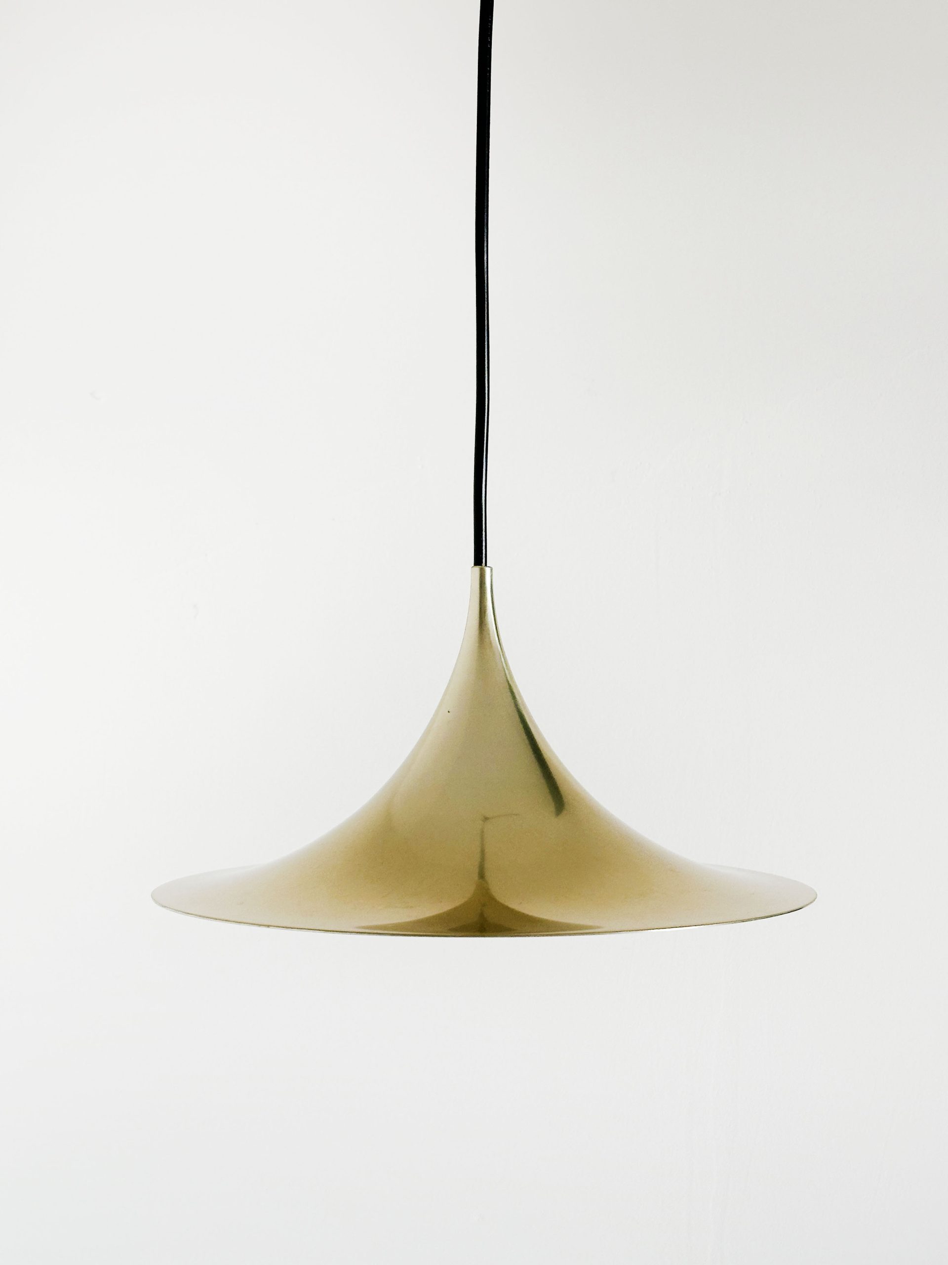 Fog und Morrup Semi Pendelleuchte Gold Mini Ø 26 cm