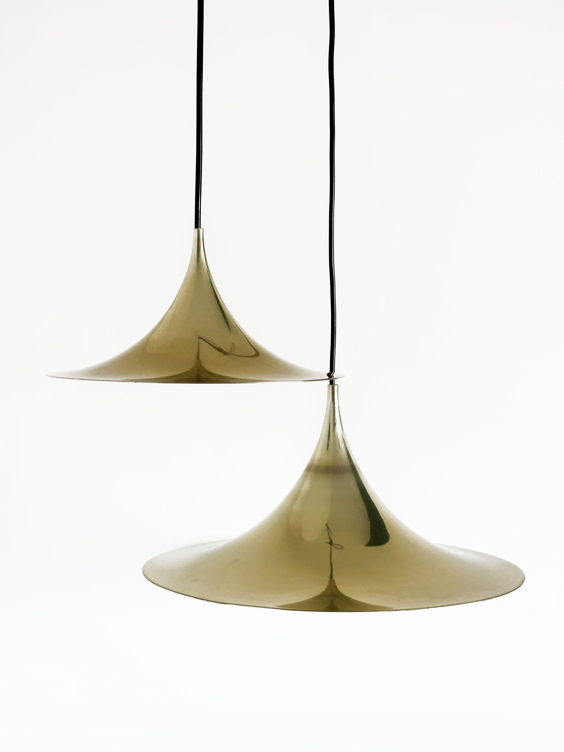 Fog und Morrup Semi Pendelleuchte Gold Mini Ø 26 cm