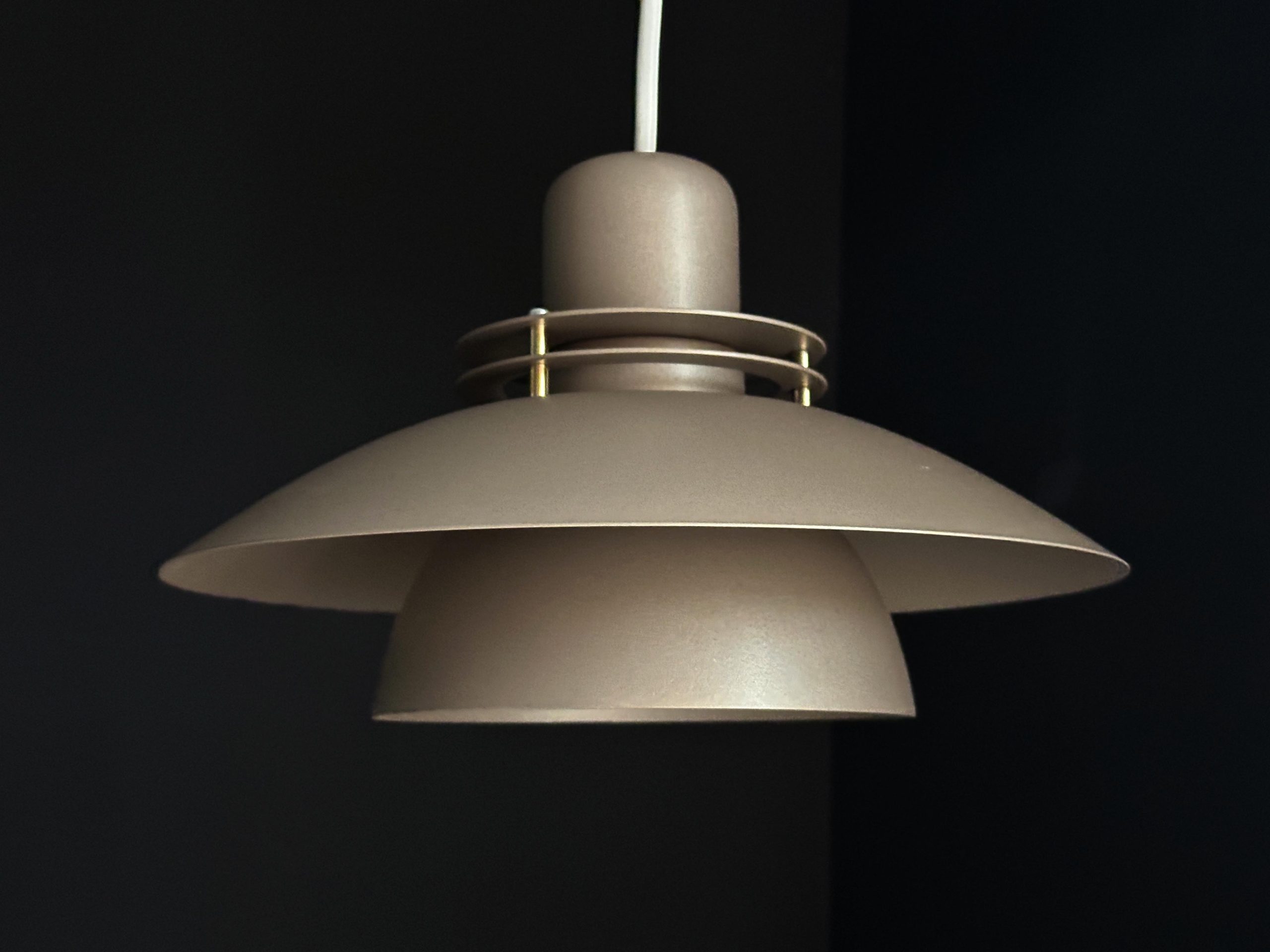 Scandinavian pendant light Taupe