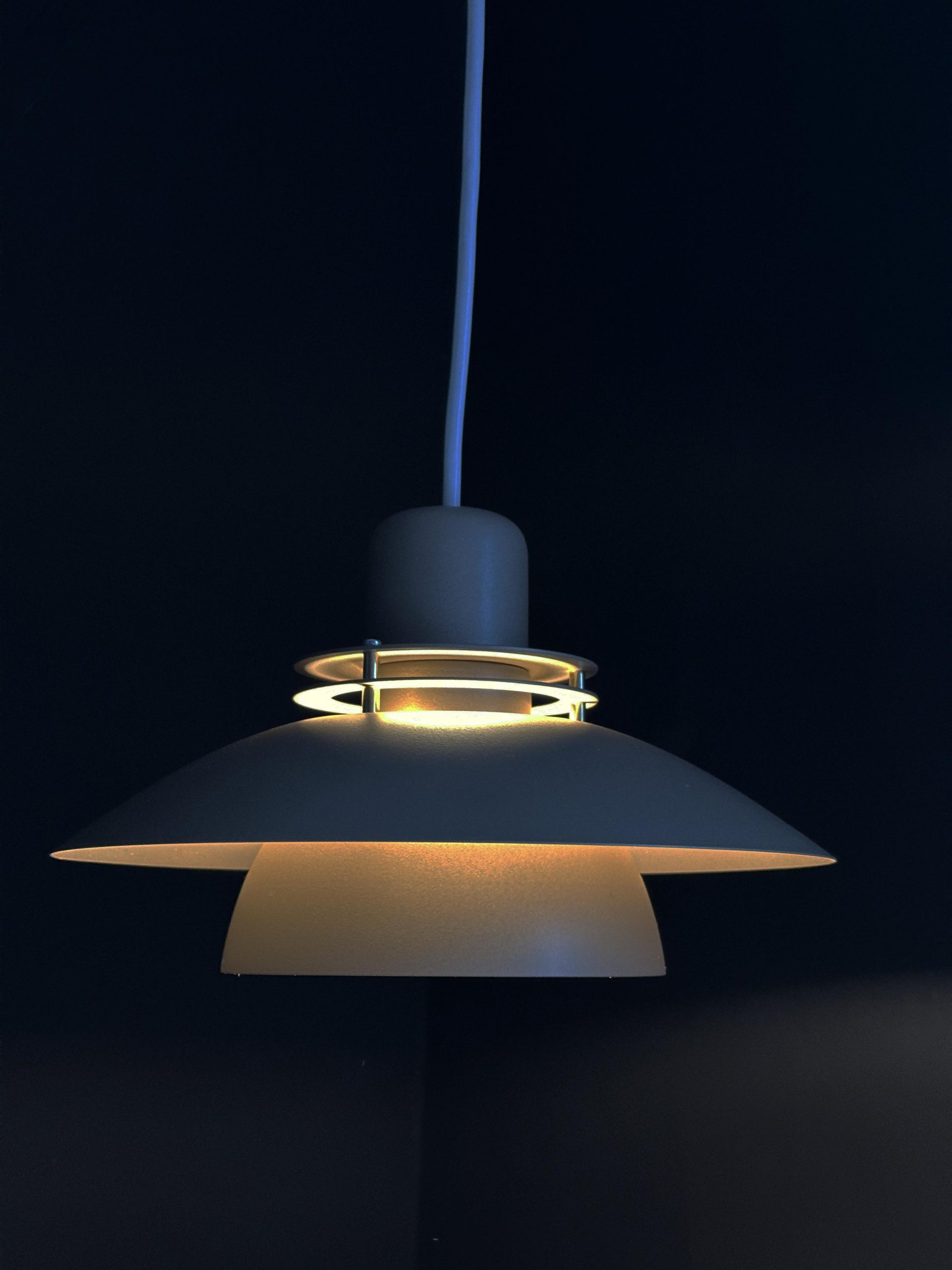 Scandinavian pendant light Taupe