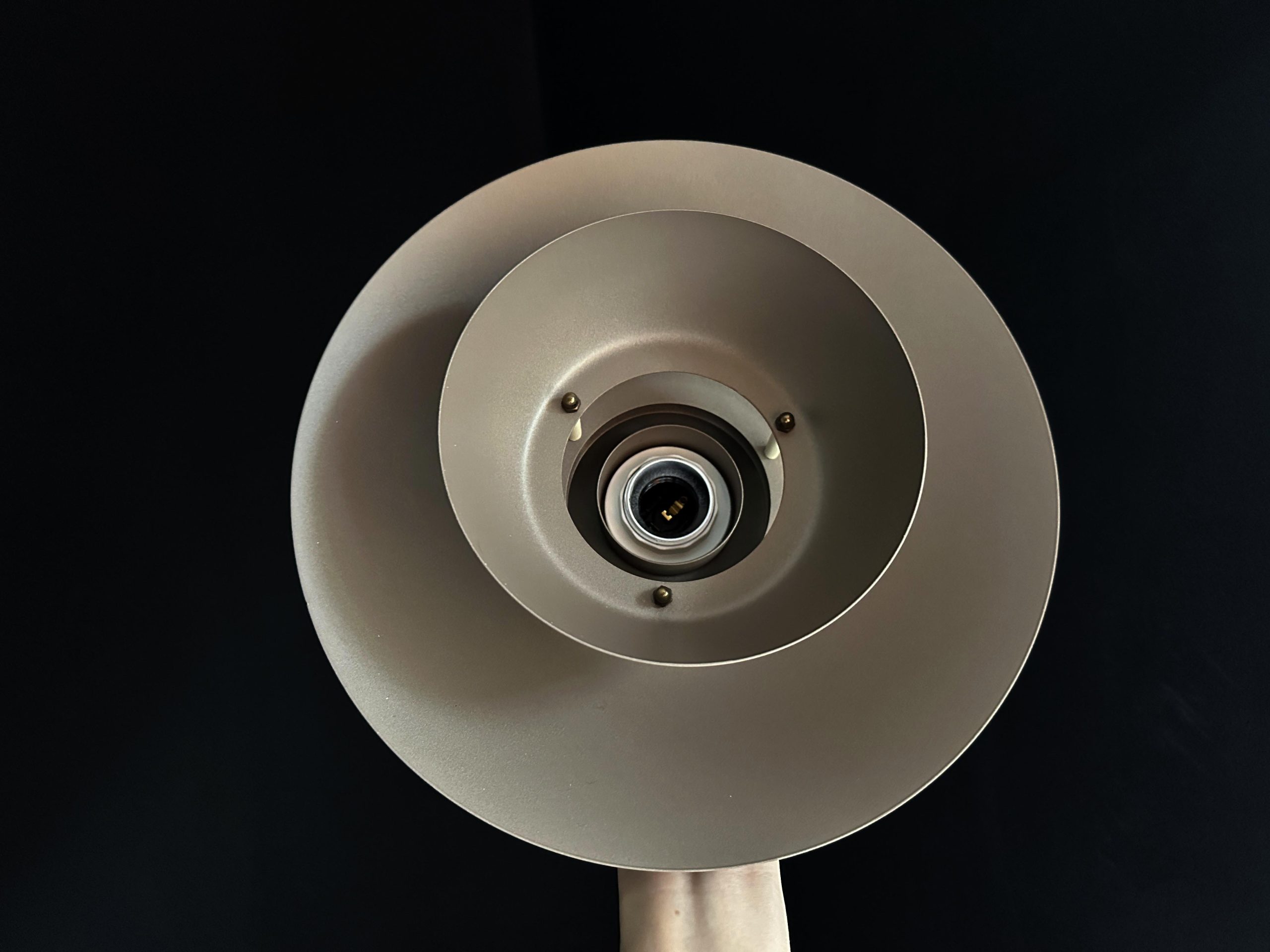 Scandinavian pendant light Taupe