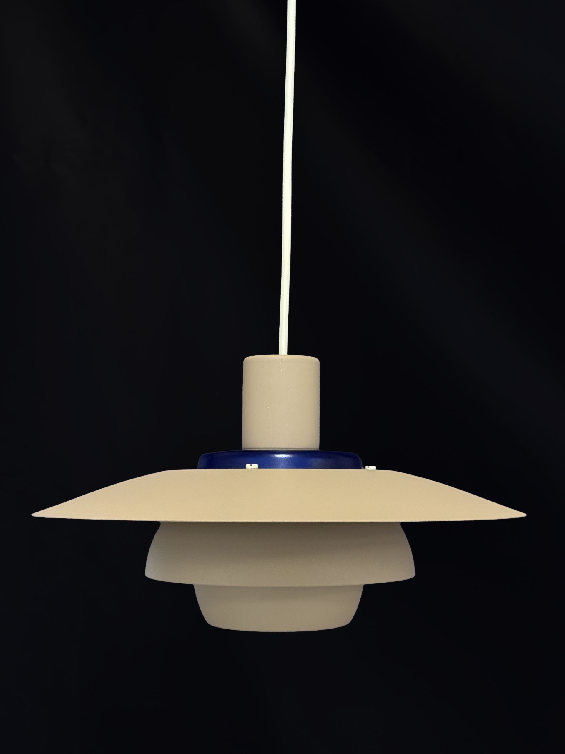 Jeka Metaltryk pendant model Viola
