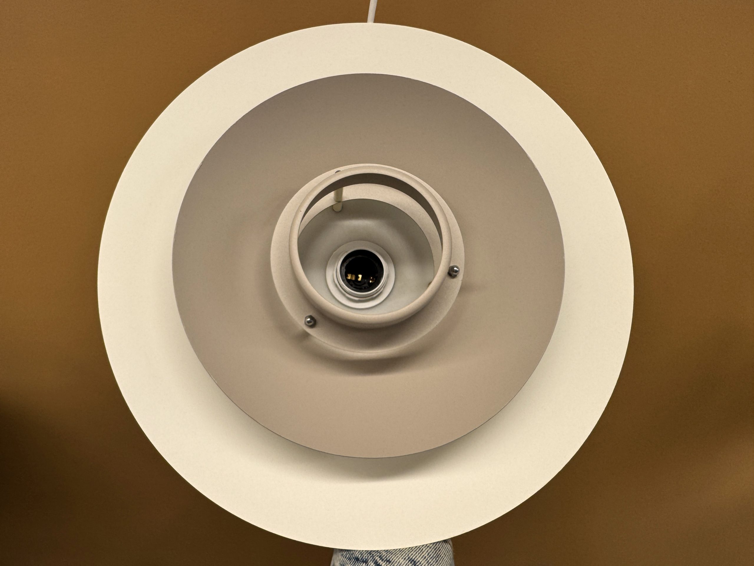 Suspension de table à manger scandinave taupe - Éclairage élégant