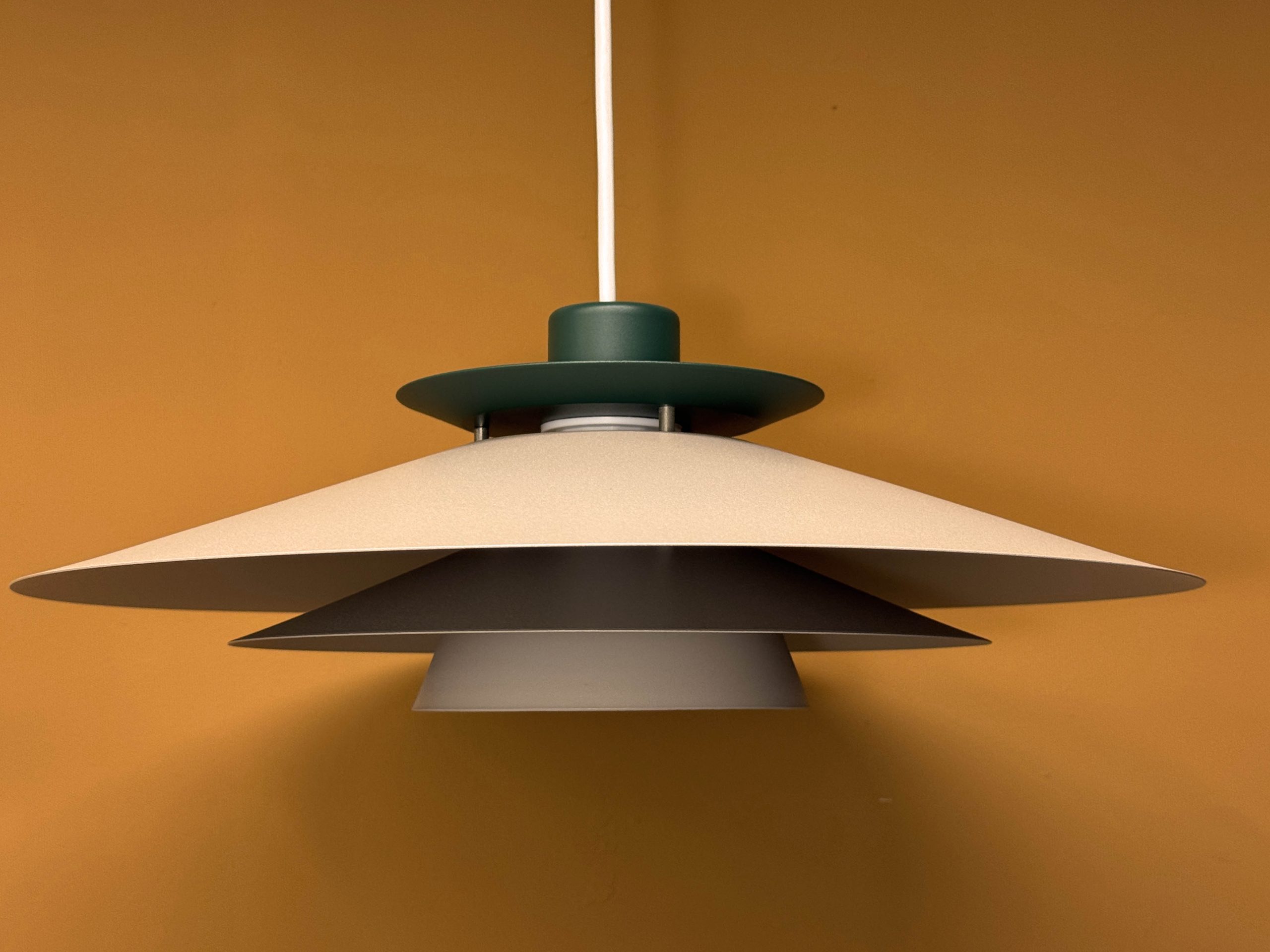 Design Light pendant lamp model Captain Taupe & Green