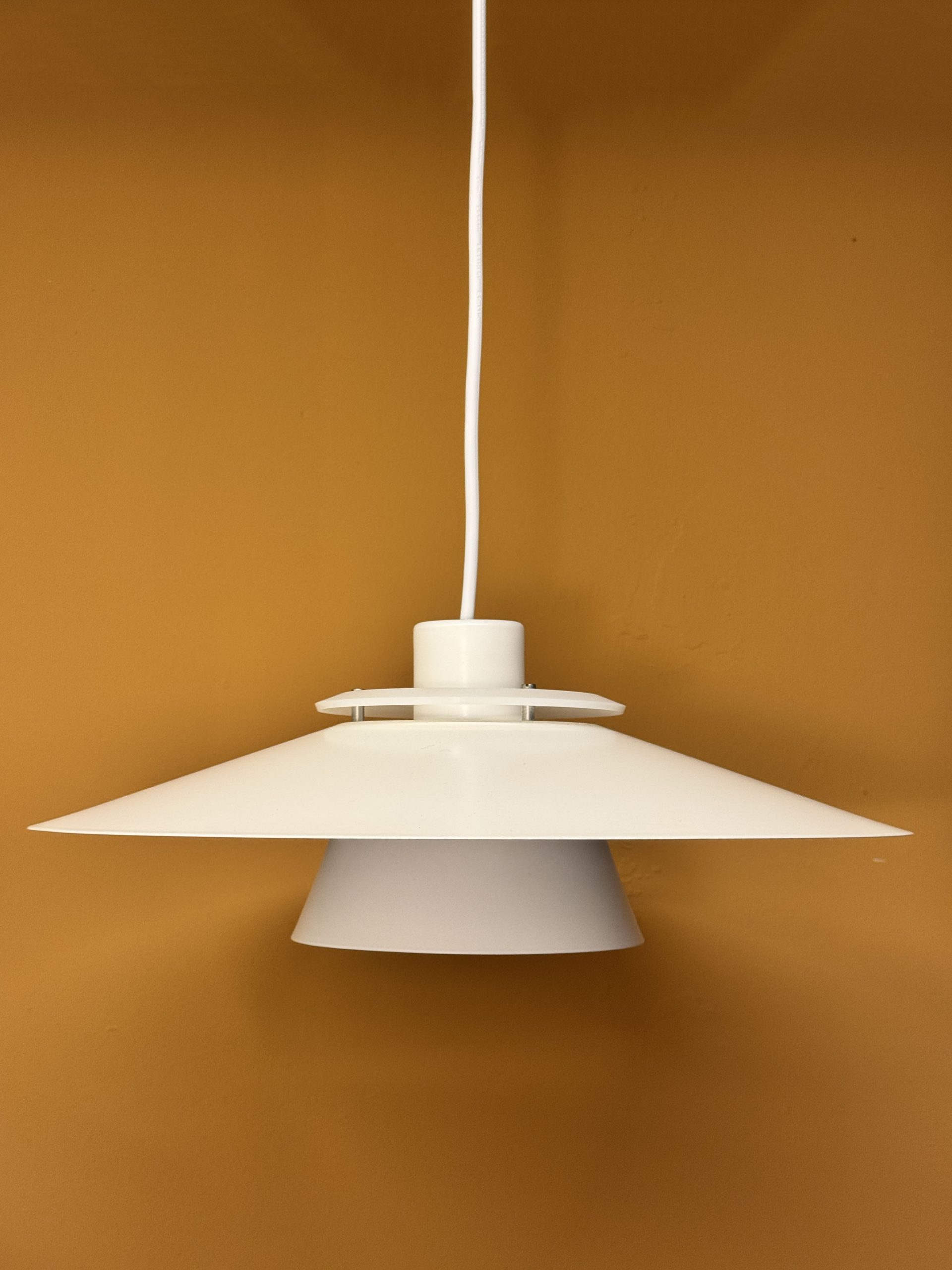Design Light pendant lamp model Pendel type P914