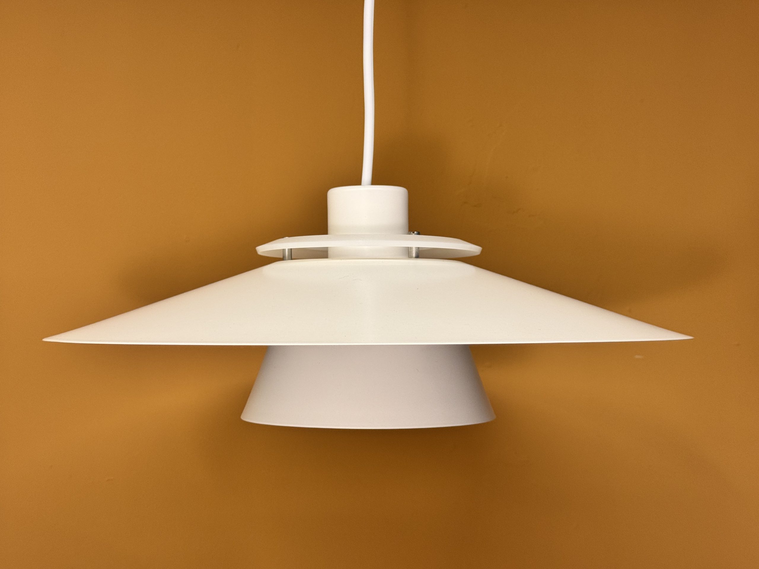 Design Light pendant lamp model Pendel type P914