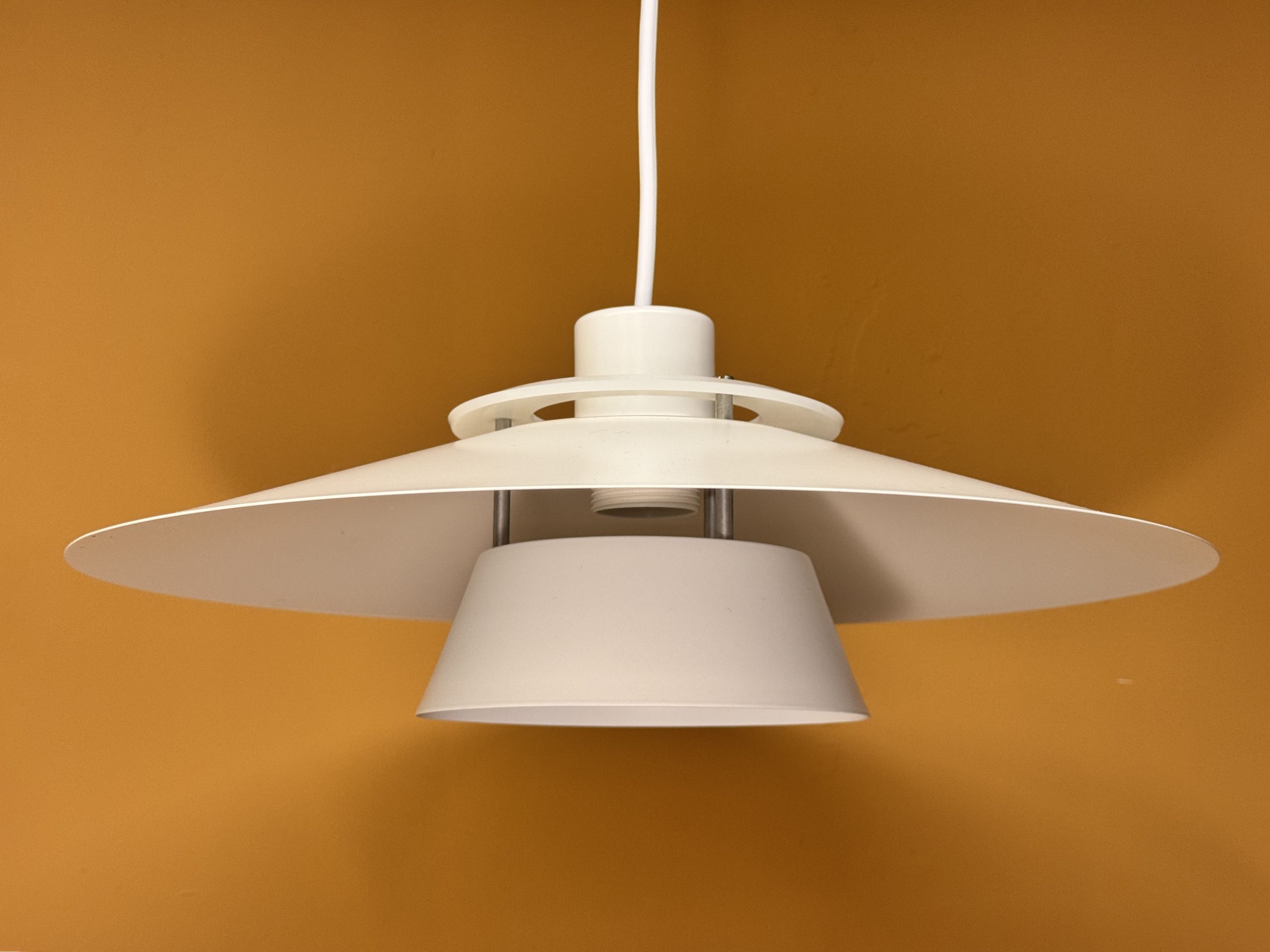 Design Light pendant lamp model Pendel type P914