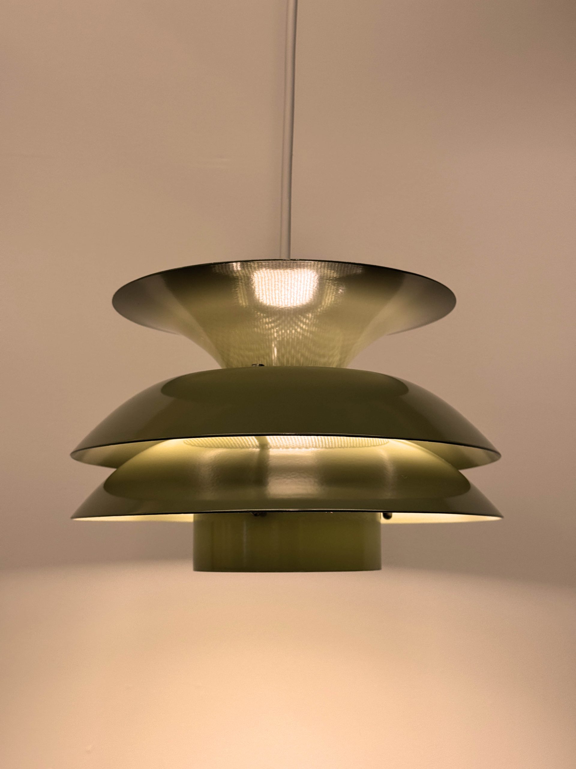 Vintage Moss Green Pendant Lamp – Stylish Eye-catcher for the Hall or Entrance