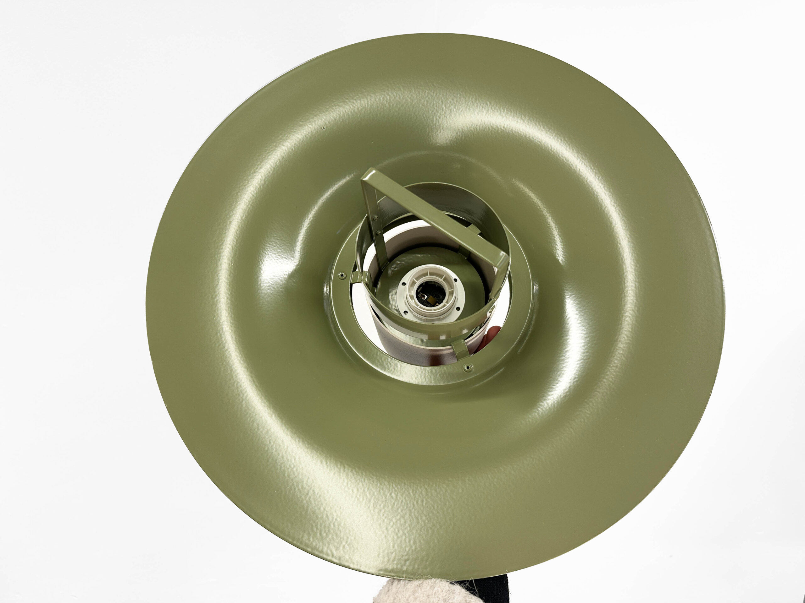 Scandinavian Vitrika pendant lamp – Powder Coated Green/Taupe