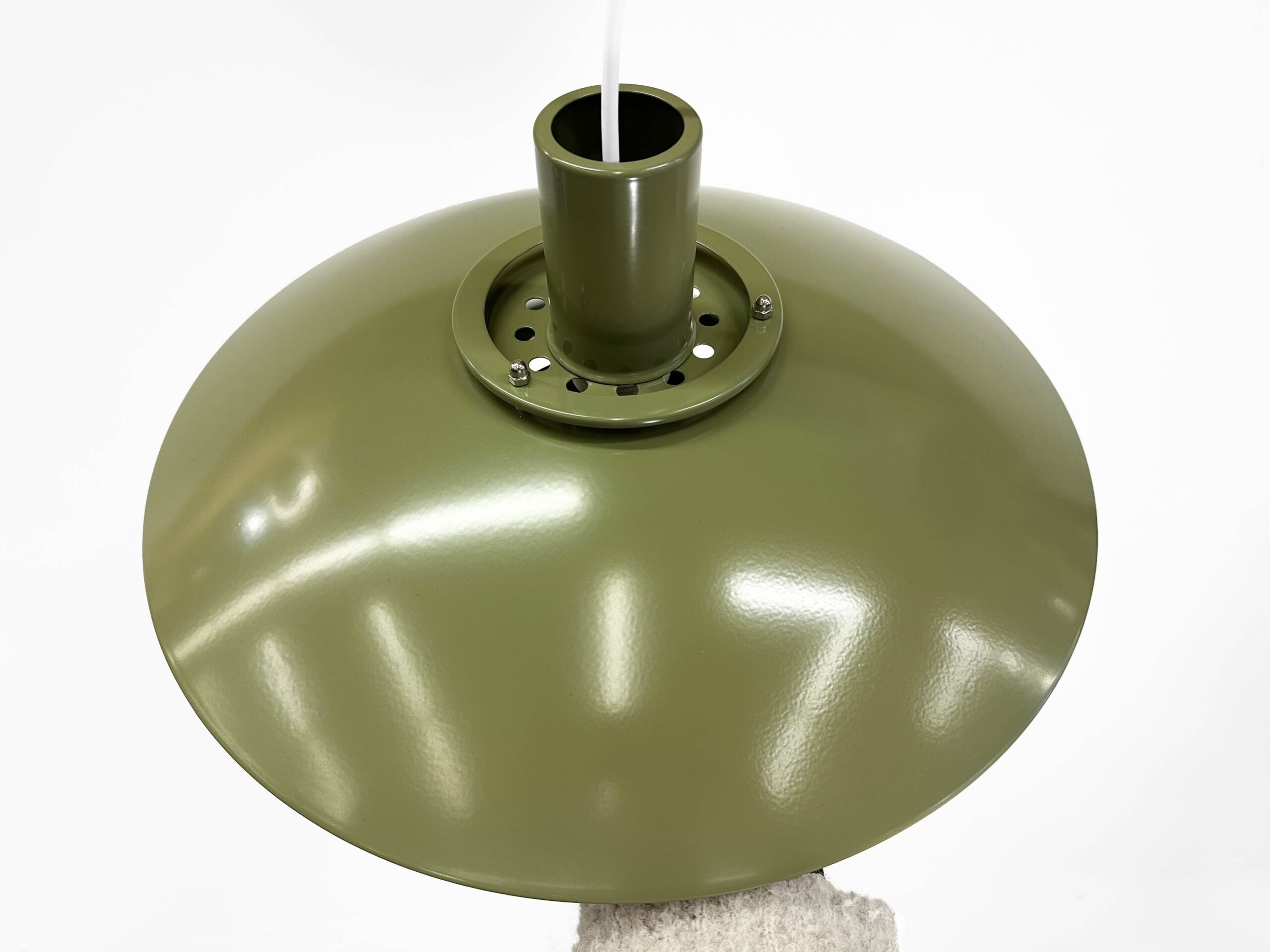 Form-Light pendant lamp – Green powder coated