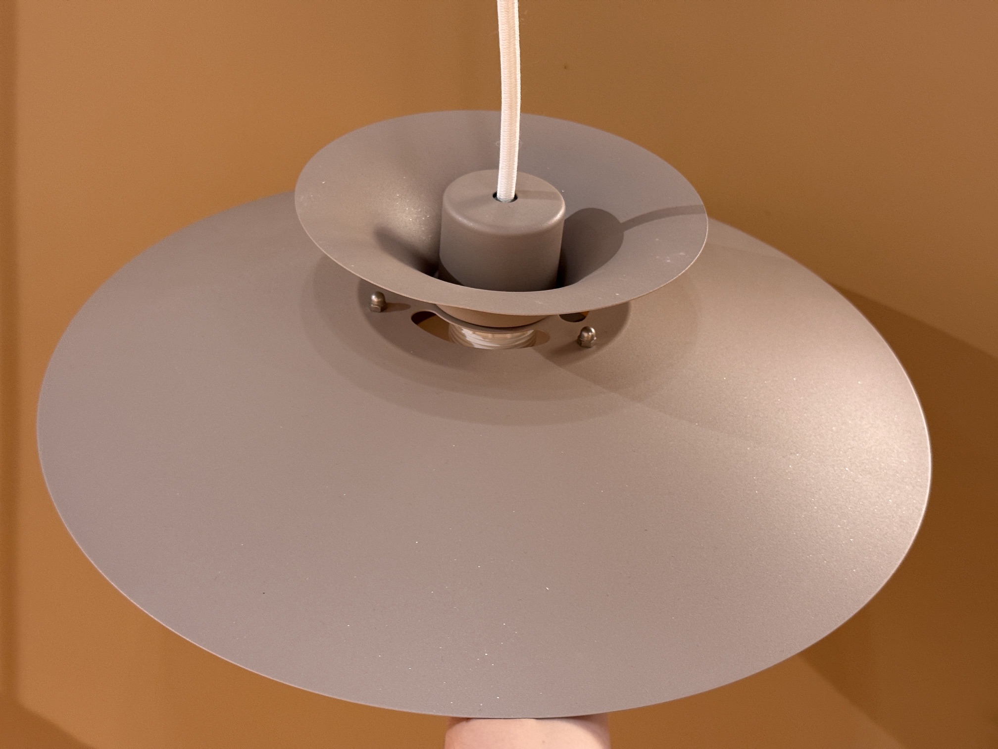 Suspension Vintage Design-Light Jabo couleur beige champagne, au design scandinave à plusieurs niveaux