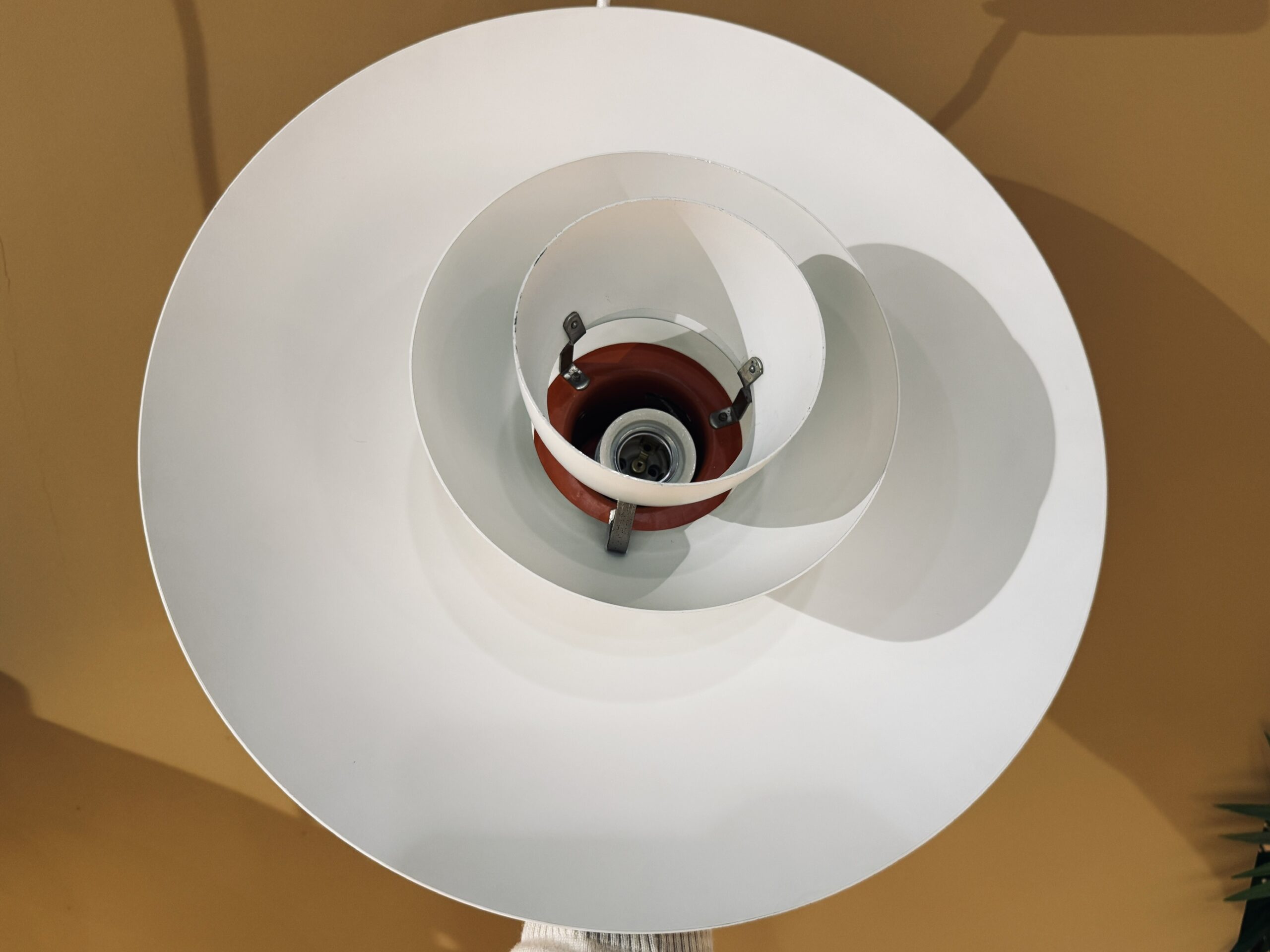 Suspension Louis Poulsen PH 4/3 – Icône du design danois