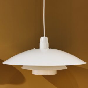 Suspension scandinave blanche – Lampe au design danois vintage
