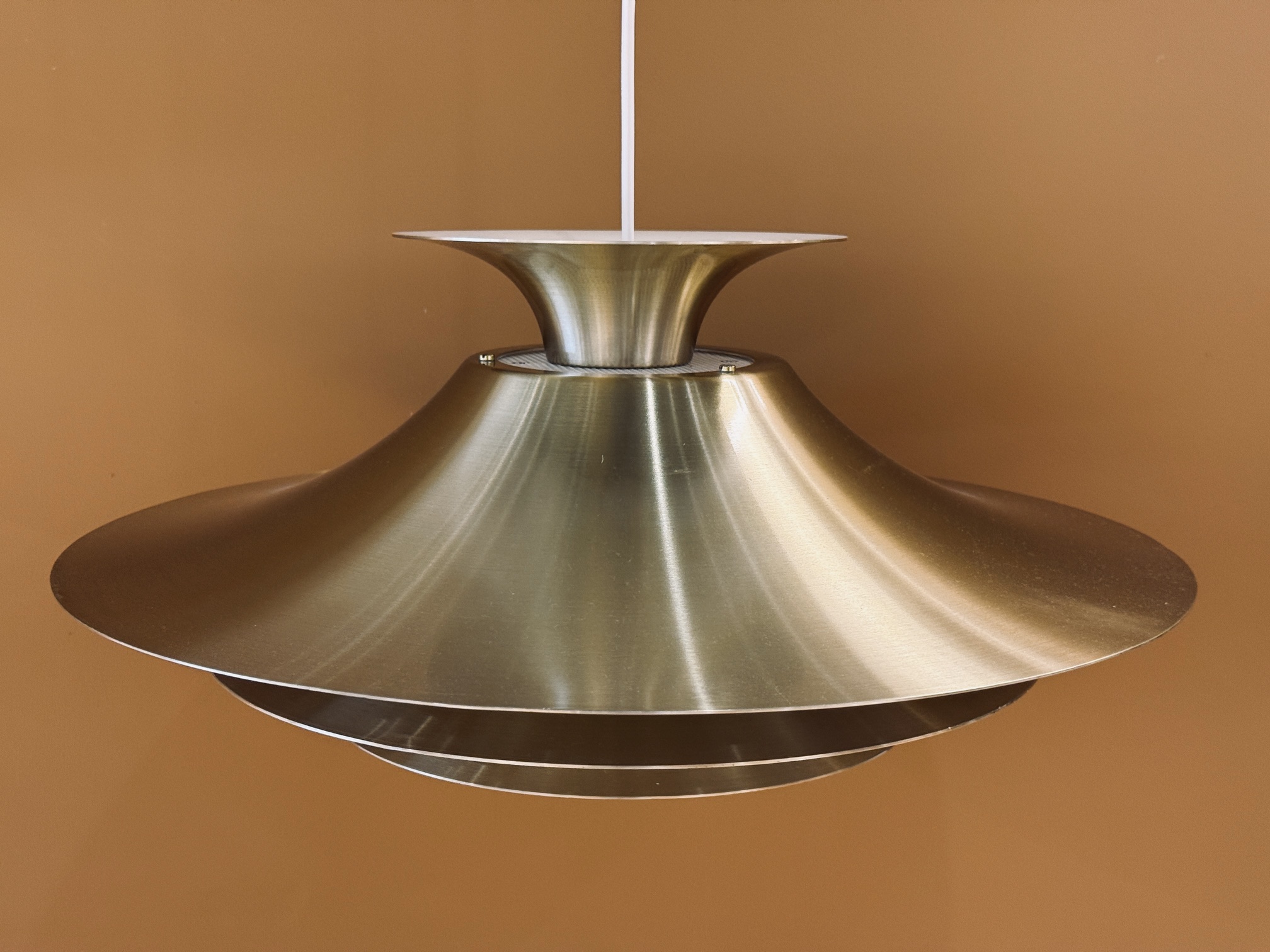 Jeka Metaltryk 3060-H suspension vintage en métal doré
