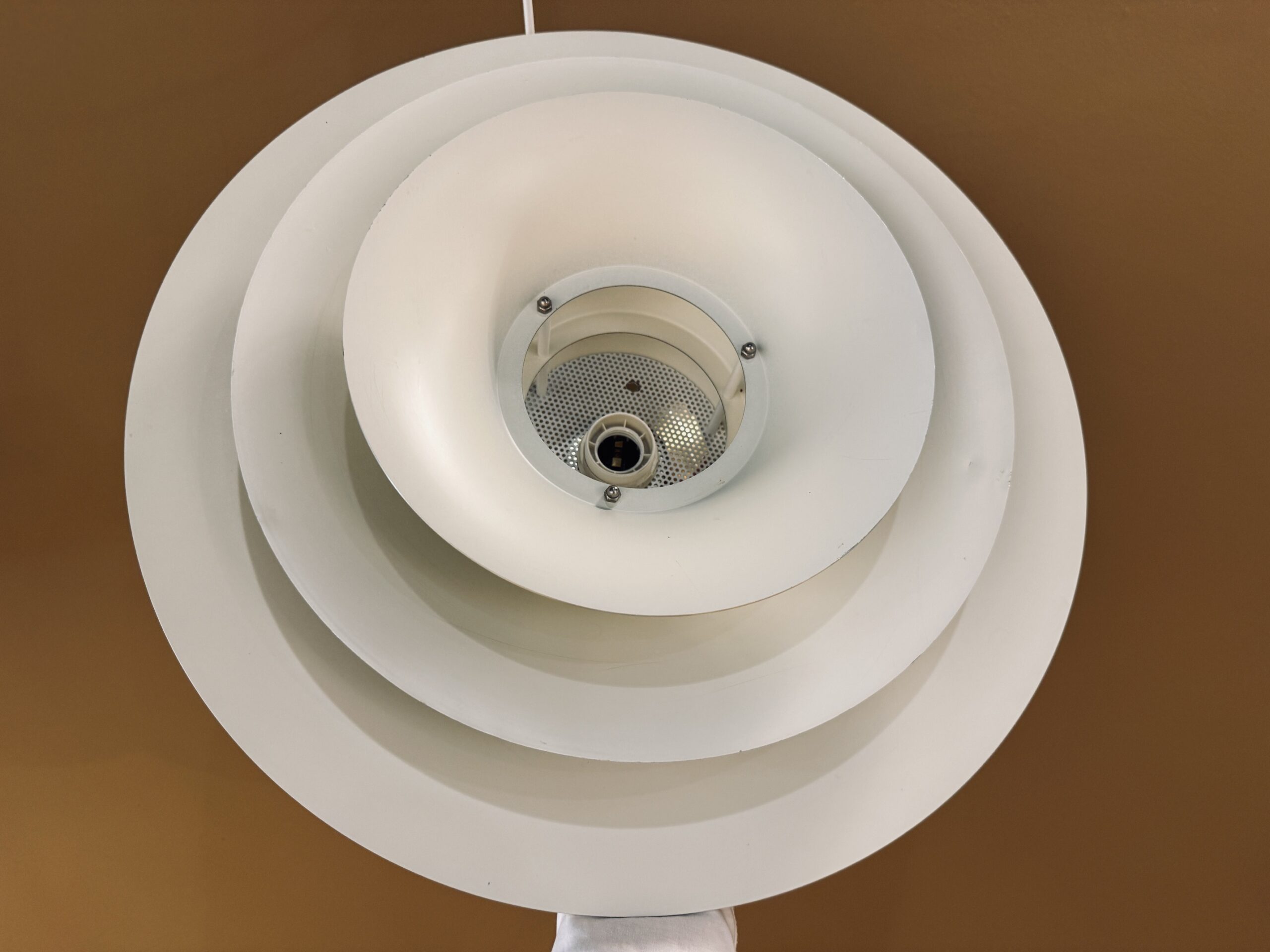 Jeka Metaltryk 3060-H suspension vintage en métal doré