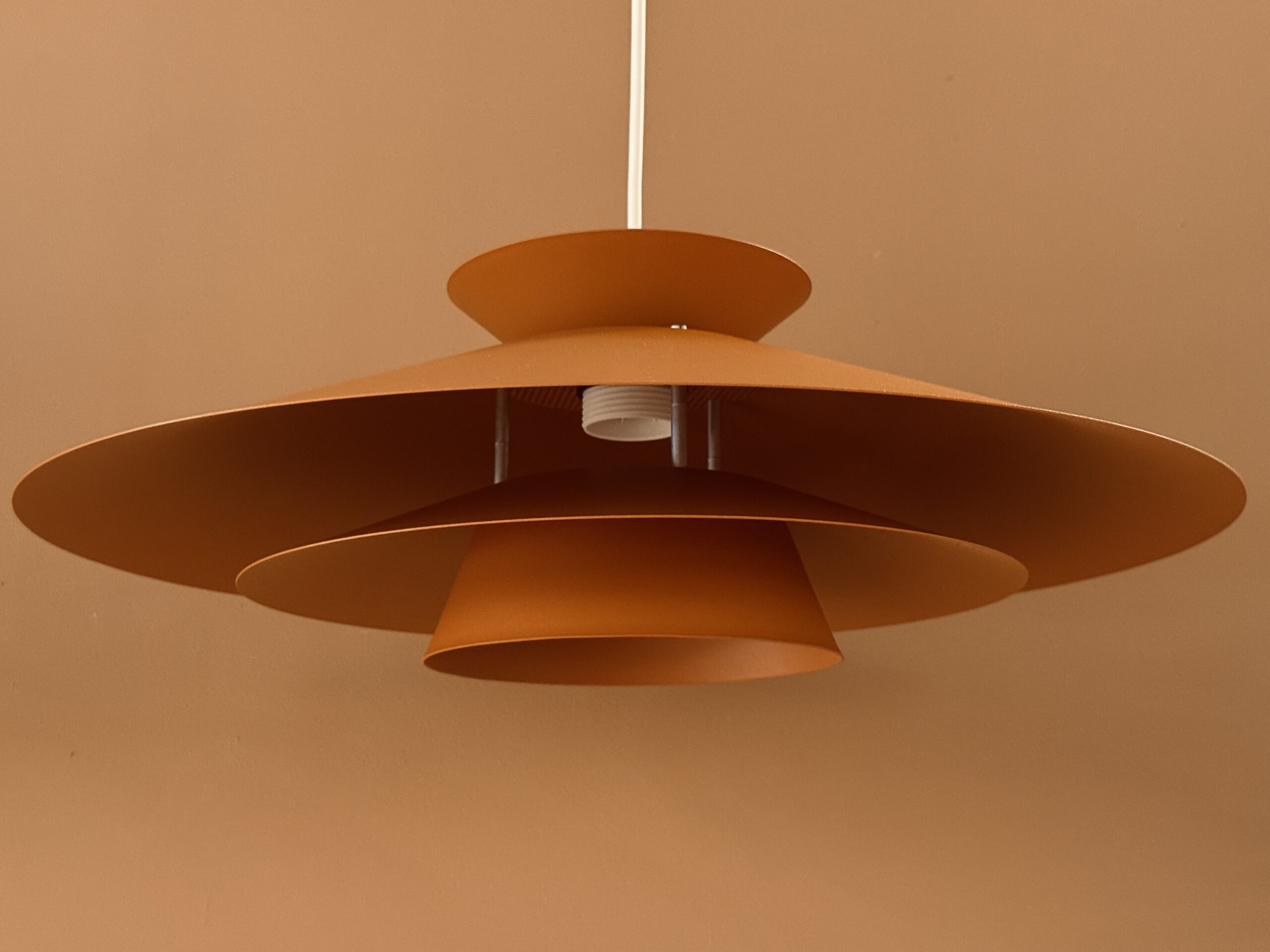 Design Light hanging lamp model Captain Cognac