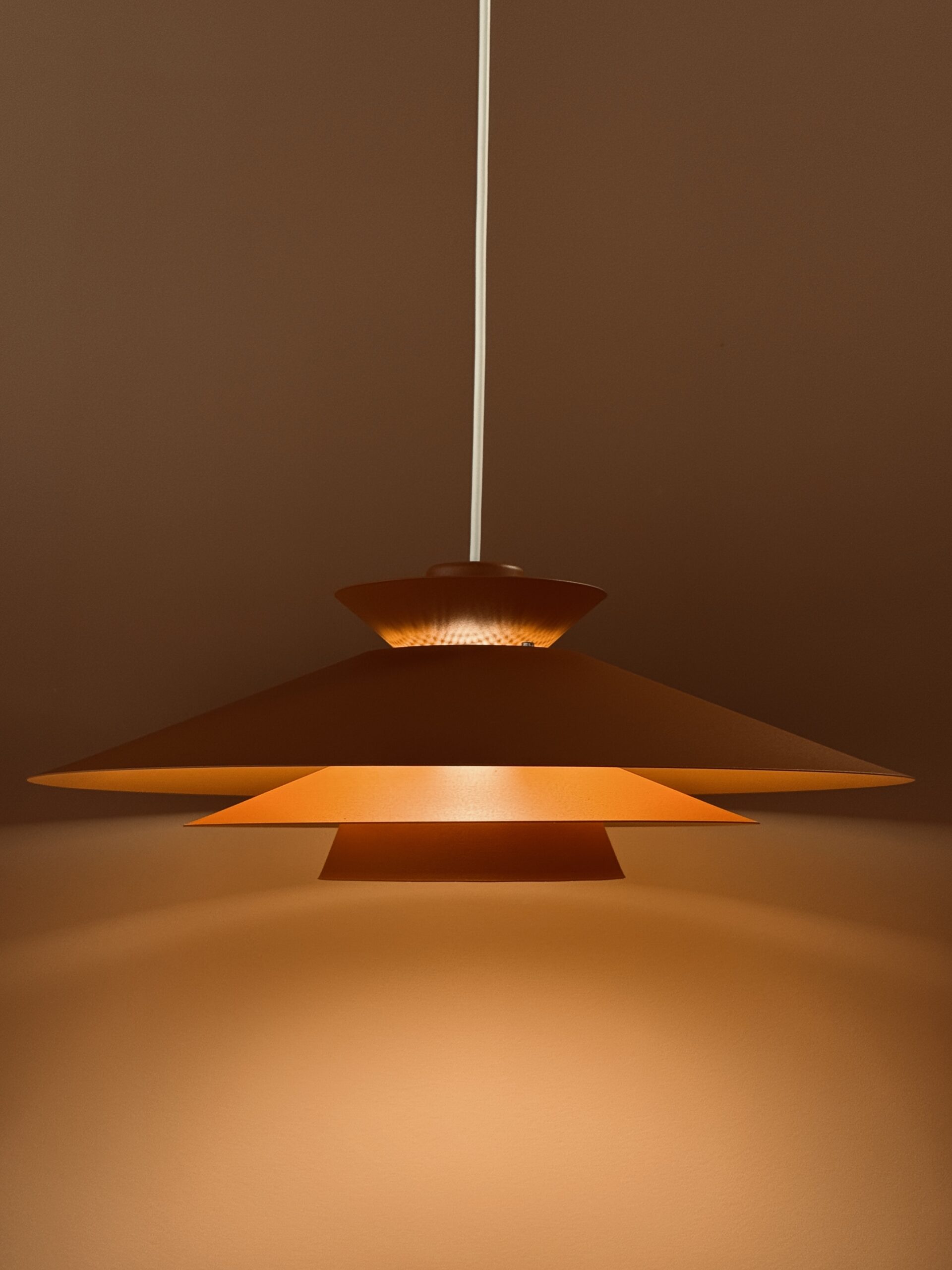 Design Light hanging lamp model Captain Cognac